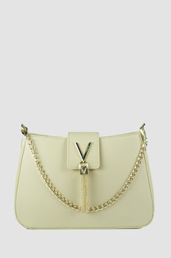Mario Valentino Pochette Divina Martellata Lucida vista frontale con manico a catena inserito variante colore ecru